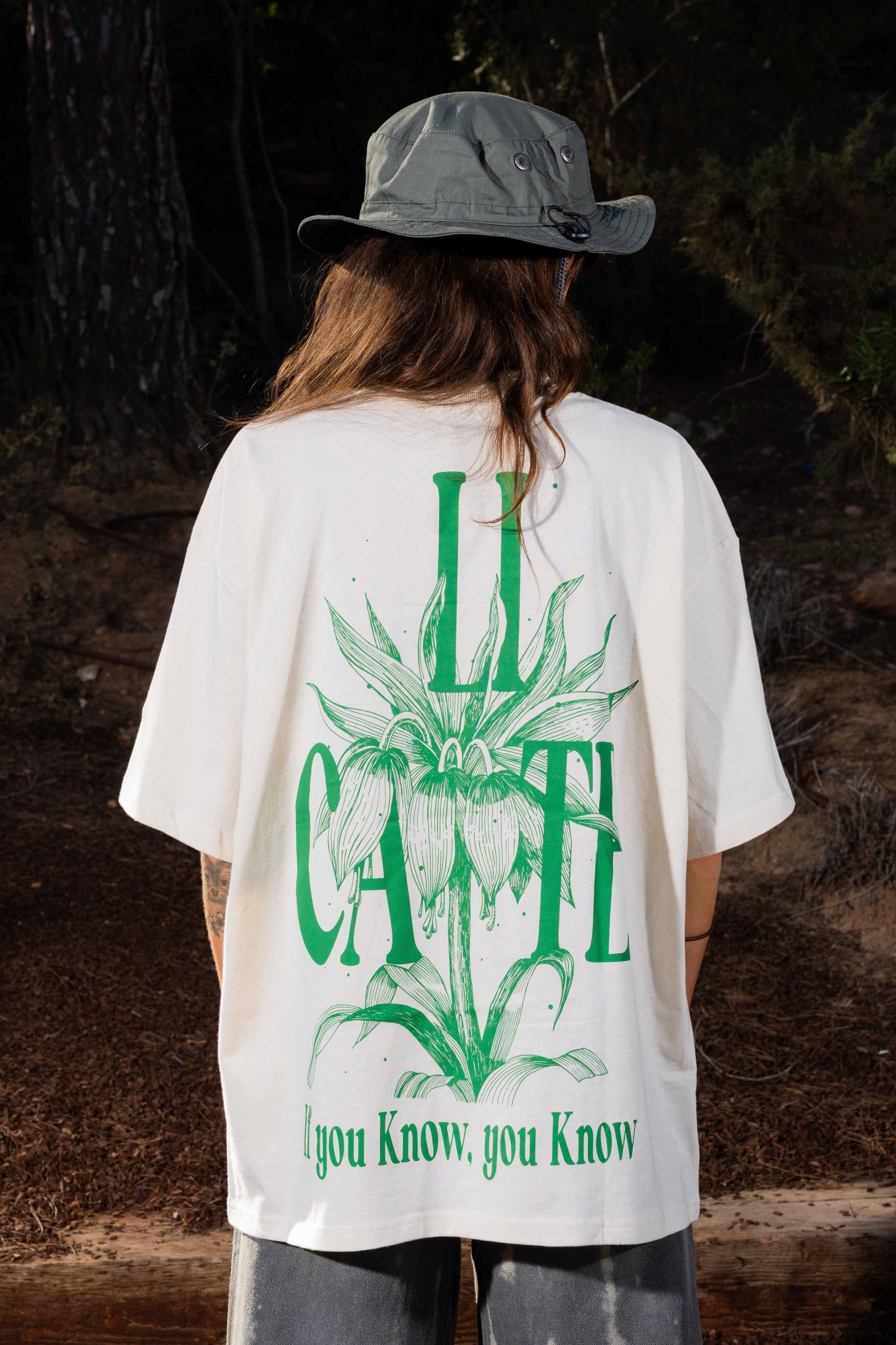 Camiseta Oversized Cardo